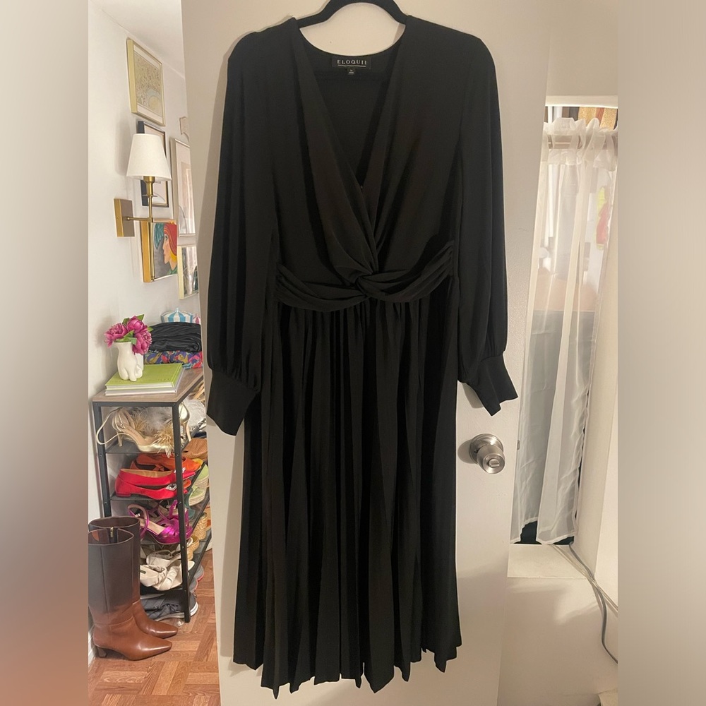 Elloquii Black Knot Front Dress